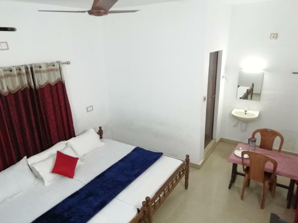 Marayoor Holidays Annex Paradise Valley Inn Maraiyur ภายนอก รูปภาพ