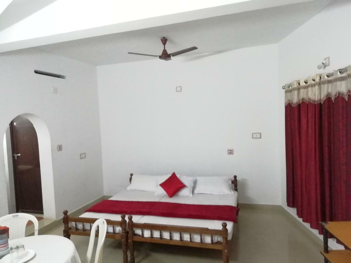 Marayoor Holidays Annex Paradise Valley Inn Maraiyur ภายนอก รูปภาพ