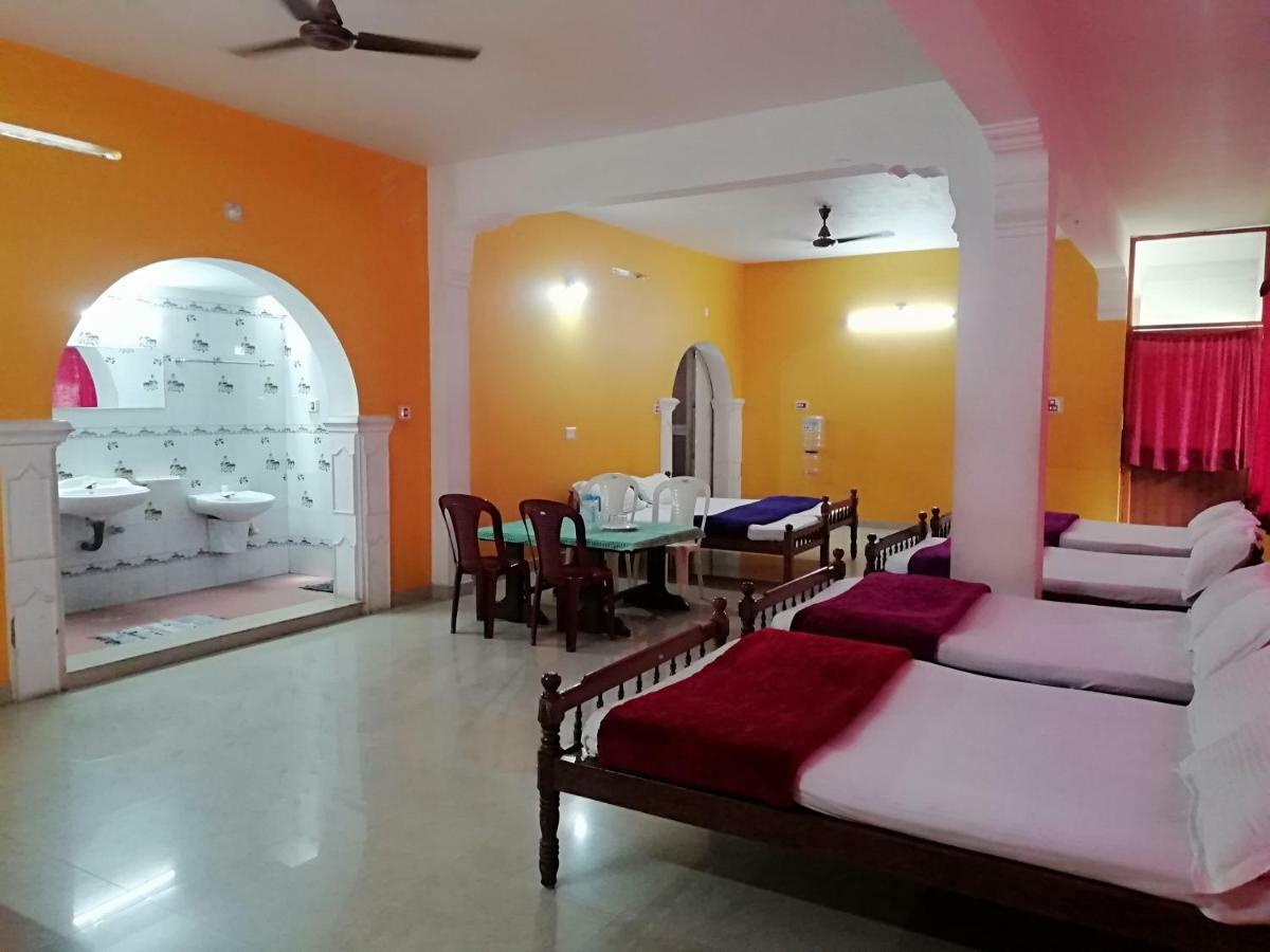 Marayoor Holidays Annex Paradise Valley Inn Maraiyur ภายนอก รูปภาพ