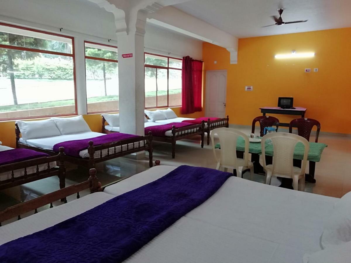Marayoor Holidays Annex Paradise Valley Inn Maraiyur ภายนอก รูปภาพ