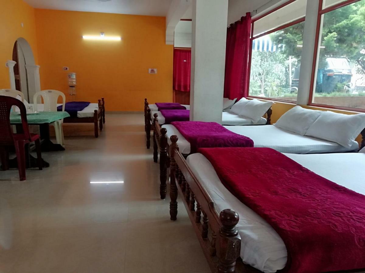 Marayoor Holidays Annex Paradise Valley Inn Maraiyur ภายนอก รูปภาพ
